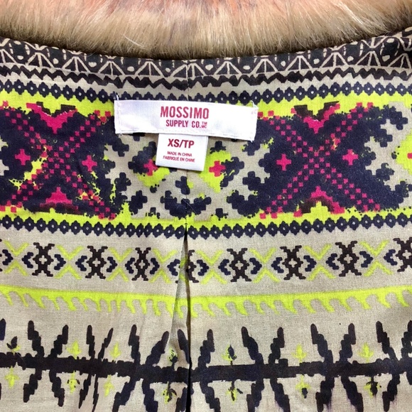 🆕NEW Mossimo Womens Faux Fur Open Vest Sz XS - Picture 3 of 7